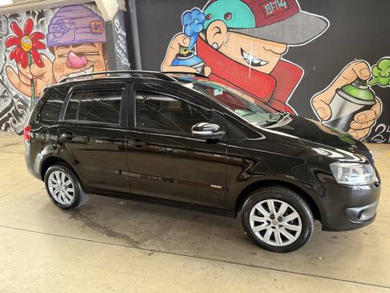 VOLKSWAGEN SPACEFOX 1.6 MI 8V FLEX 4P MANUAL